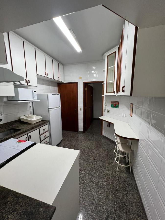 Apartamento No Guaruja Enseada A Beira Mar, Otima Localidade E Com Ar Condicionado Bagian luar foto